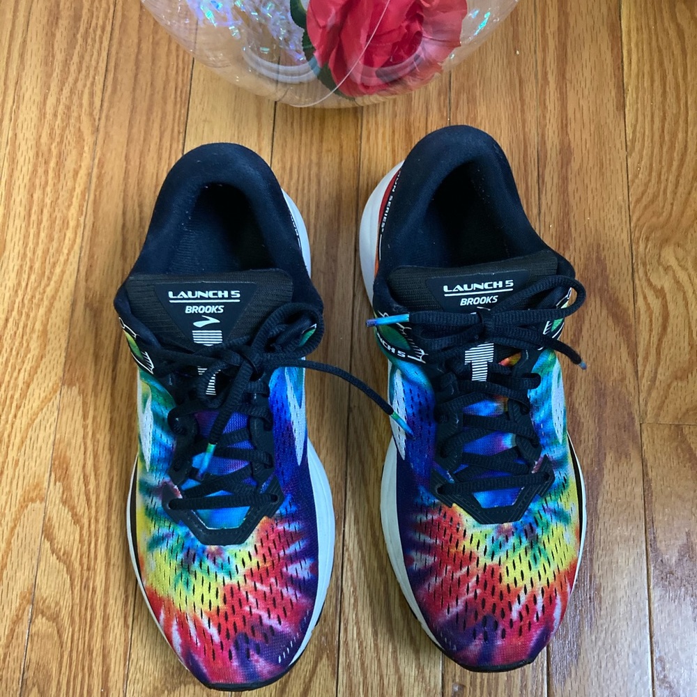 Brooks Sneakers